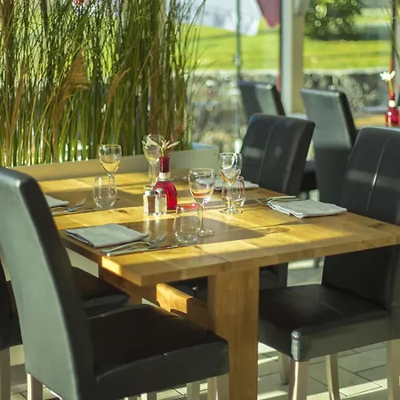 Hotel Bellevue Le Rocheray 3*