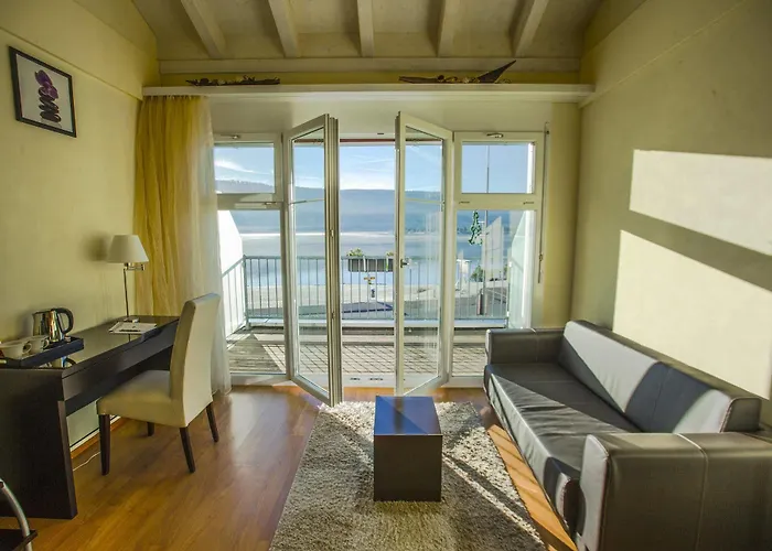 Bellevue Le Rocheray Hotel